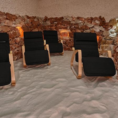 Hotel Aurora Wellness & Spa 티볼리 테르메 외부 사진