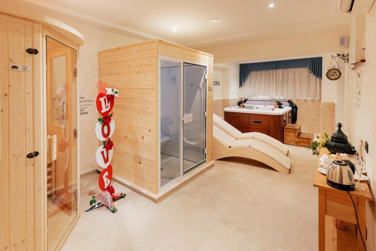 Hotel Aurora Wellness & Spa 티볼리 테르메 외부 사진