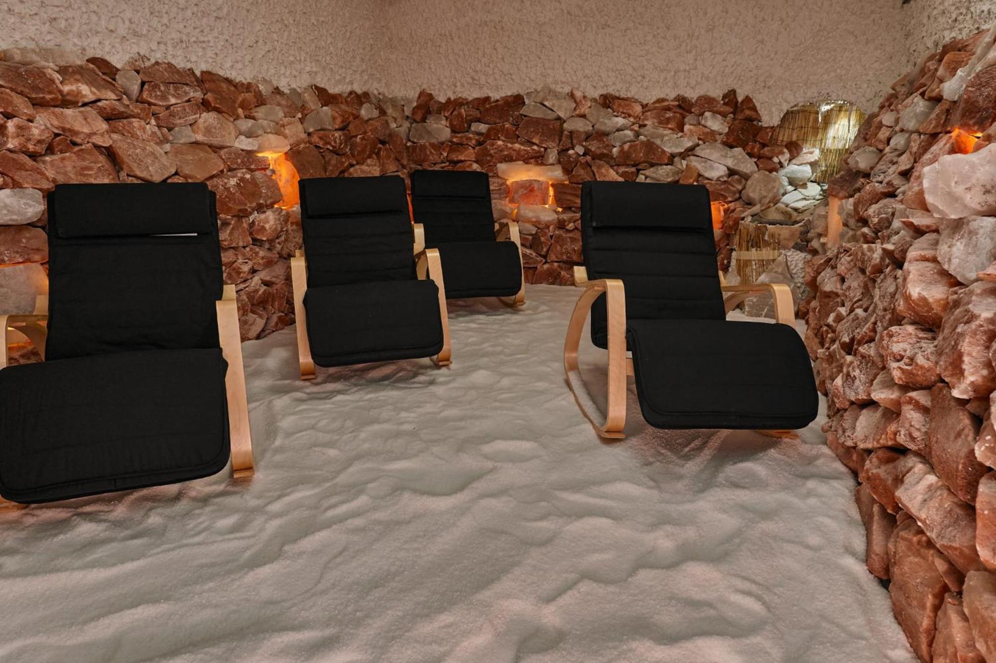 Hotel Aurora Wellness & Spa 티볼리 테르메 외부 사진