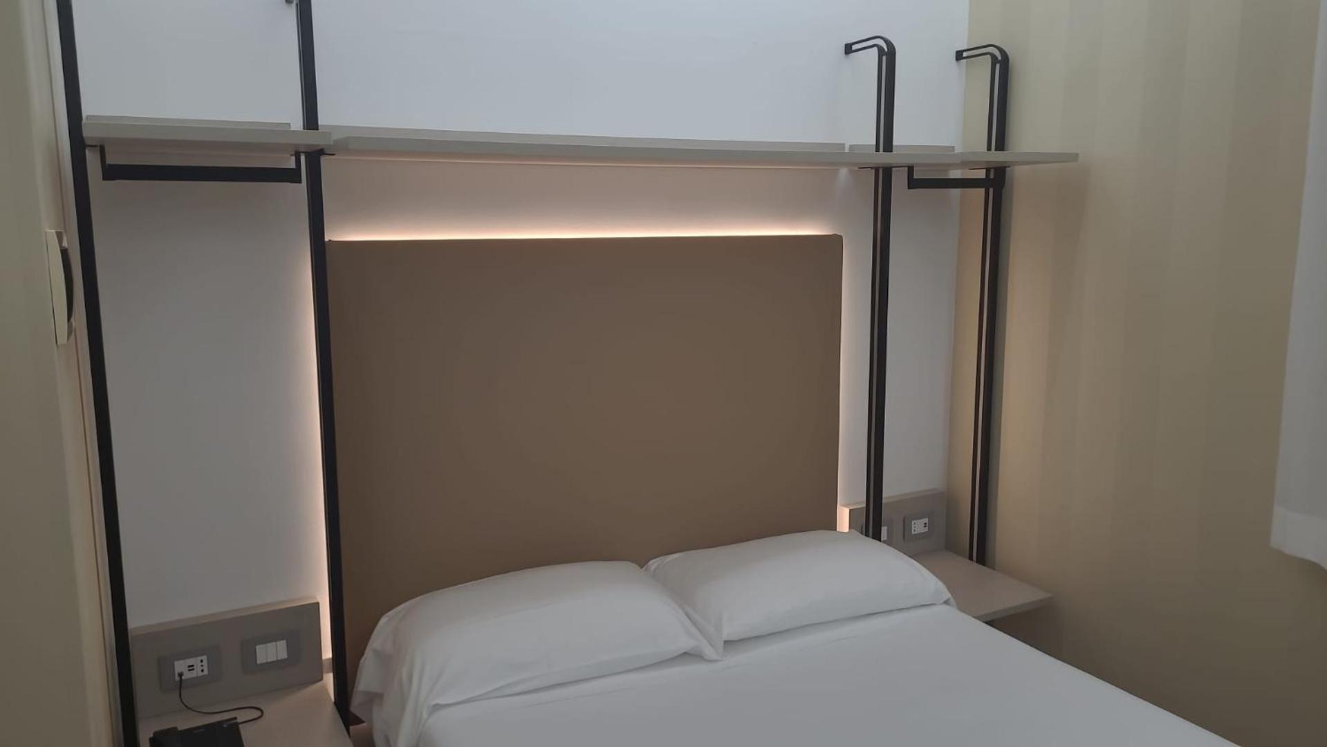 Hotel Aurora Wellness & Spa 티볼리 테르메 외부 사진