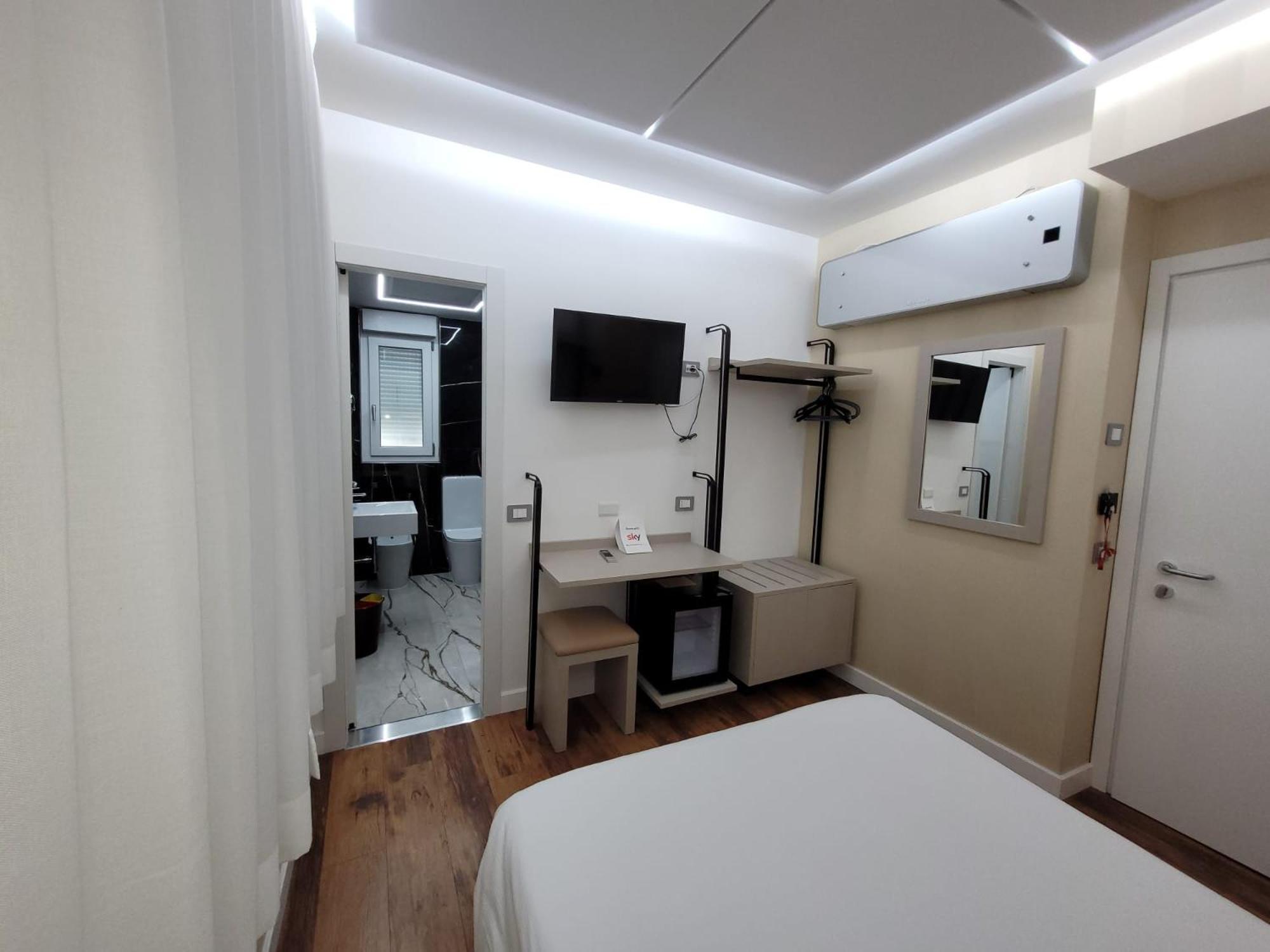 Hotel Aurora Wellness & Spa 티볼리 테르메 외부 사진