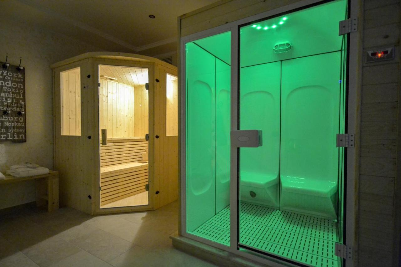 Hotel Aurora Wellness & Spa 티볼리 테르메 외부 사진